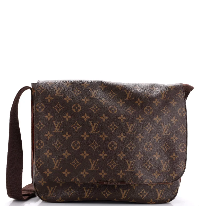 Beaubourg Messenger Bag Monogram Canvas MM