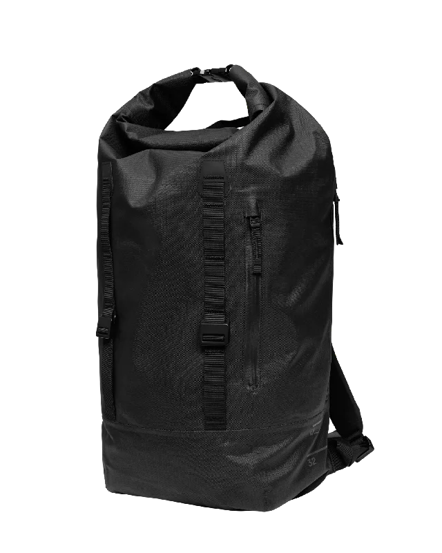 Essential Rolltop Backpack 32L Black Out