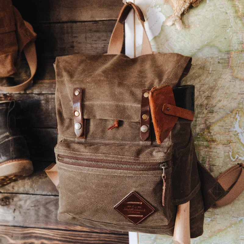 Muir Pack - Field Tan